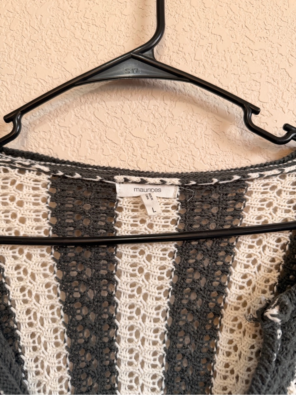 Maurices Women’s Green & Cream Striped Crochet V-Neck Pullover - Picture 4 of 8